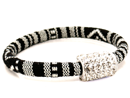 Braccialetto Kilim Black & White Chiusura Magnetica Cristalli Bianco