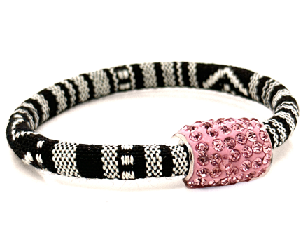 Braccialetto Kilim Black & White Chiusura Magnetica Cristalli Rosa